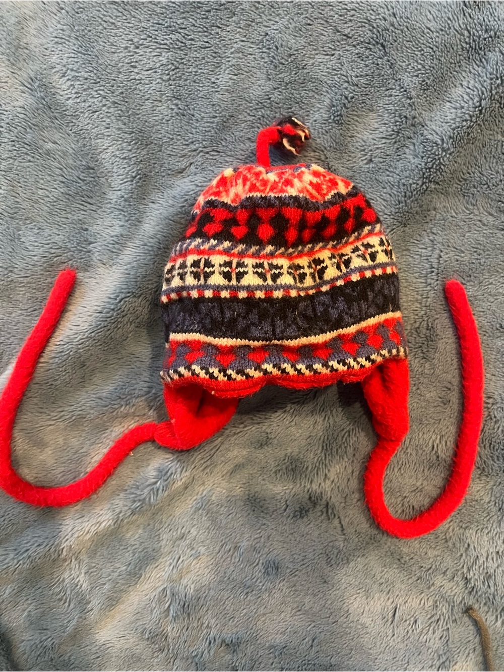 Vintage 90s baby/ young toddler wool/ fleece Red Patterned Earflap Winter Hat